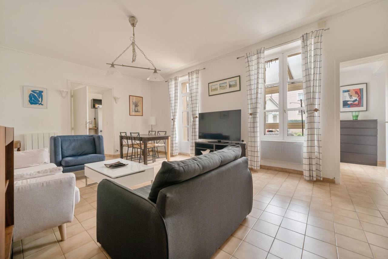 กัมเบตตา อพาร์ตเมนต์ Aparthotel Digne-les-Bains ภายนอก รูปภาพ