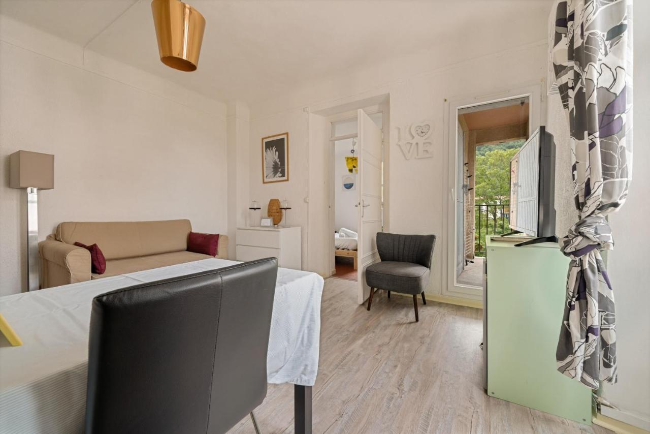 กัมเบตตา อพาร์ตเมนต์ Aparthotel Digne-les-Bains ภายนอก รูปภาพ