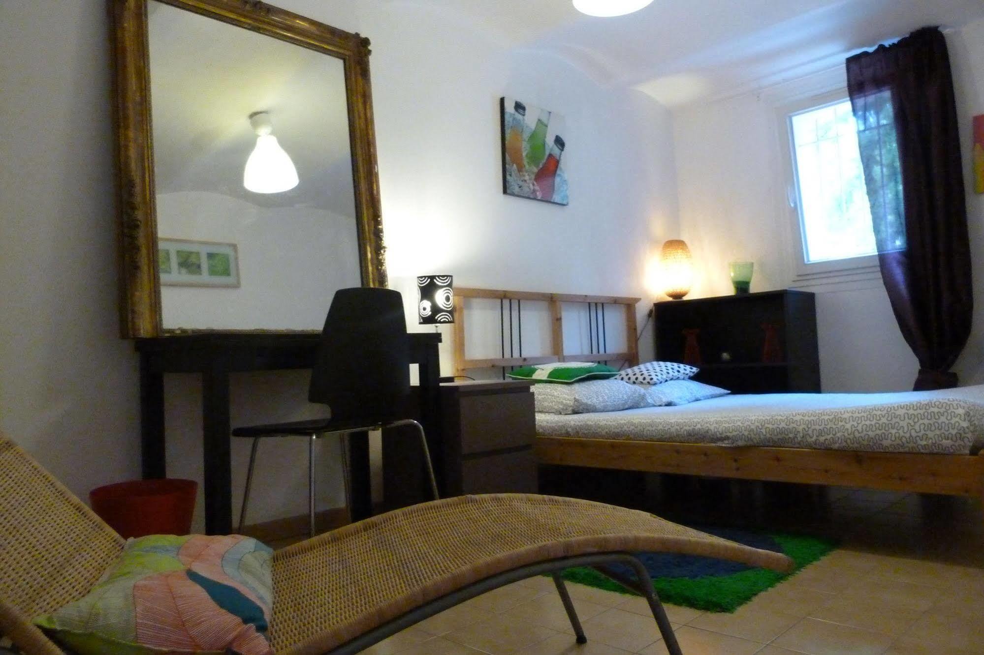 กัมเบตตา อพาร์ตเมนต์ Aparthotel Digne-les-Bains ภายนอก รูปภาพ
